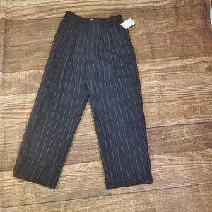 Louis V pinstriped boys pants sz 7 NWT